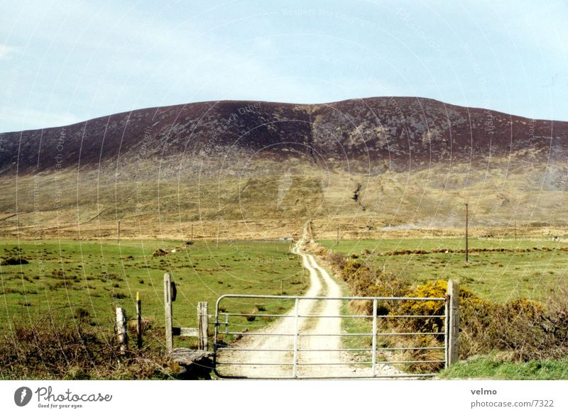 Irische Weite grün Hügel Pferch Berge u. Gebirge Republik Irland Wege & Pfade Weide Insel