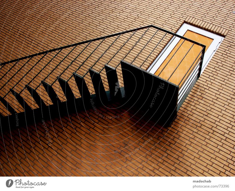 BEEN THERE - DONE THIS | treppe mauer exit ausgang stairs Mauer Backstein Muster penibel aufwärts abwärts Niederlande sehr wenige Notausgang falsch Orientierung