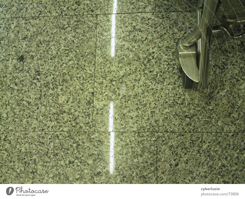 Auf der Autobahn Streifen grau Flughafen gepäckwagen Bodenbelag Fliesen u. Kacheln Metall marmoriert Bodenplatten