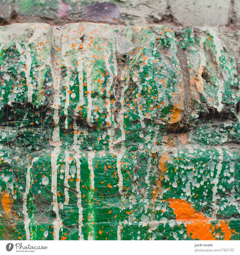 Manifestation (grün) Stil Subkultur Straßenkunst Mauer Lack Backstein Graffiti Farbverlauf Zahn der Zeit orange Inspiration gestalten chaotisch expressiv
