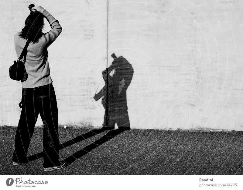 Fotoristisch Fotograf Mauer Fotografie Tasche Tourist Fotografieren Japaner Körperhaltung stehen Blick Herbst Schatten Kontrast Sonne Silhouette galle77