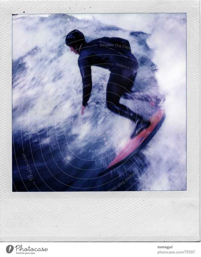 . Filmmaterial Surfer Surfbrett Eisbach München Polaroid Sport