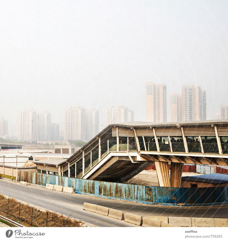 Metropolis Peking China Stadt Stadtleben Hochhaus Verkehr überbevölkert Umweltverschmutzung Smog