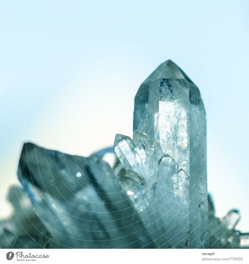 Bergkristall Quarz Felsen Kristallstrukturen Kristalle Mineralien Stein Makroaufnahme gemstone sparkling glänzend Strukturen & Formen Geologie Schmuck