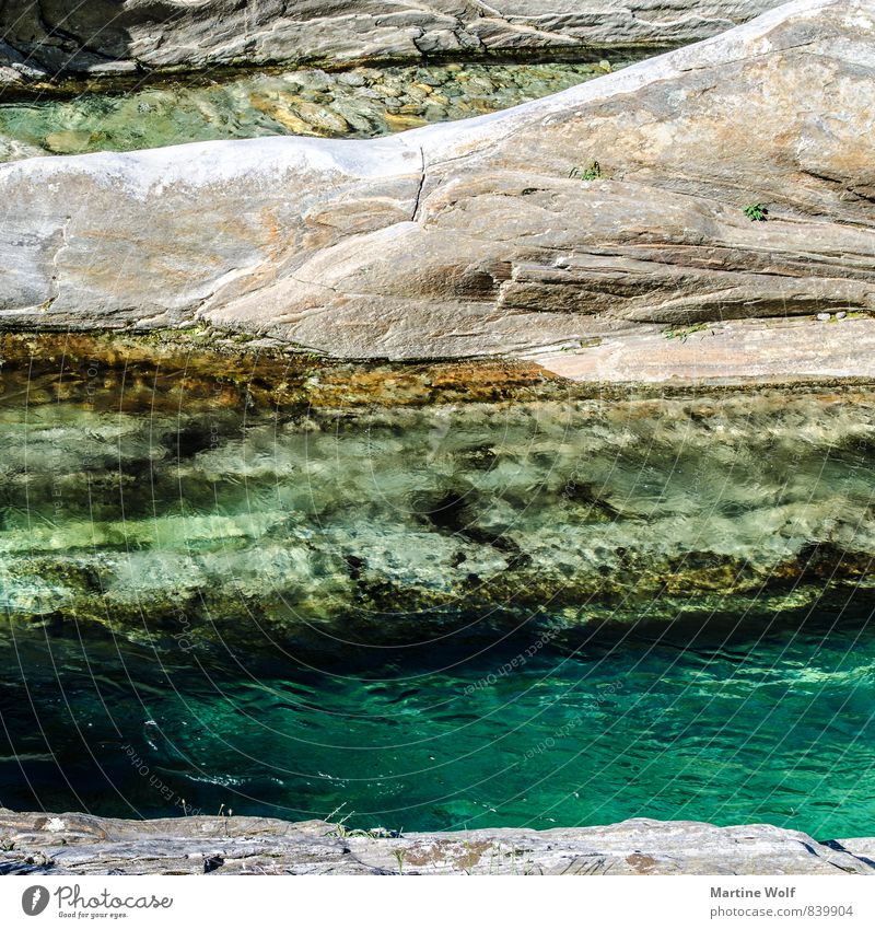 clear water Natur Flussufer Lavertezzo Verzasca-tal Kanton Tessin Schweiz Europa ruhig Farbfoto Außenaufnahme Menschenleer Textfreiraum oben Textfreiraum unten