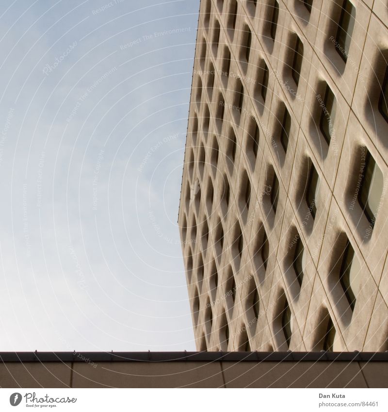 Die 50: Das Vormittags-Gericht Achtziger Jahre ruhig majestätisch Strukturen & Formen Fassade Fenster grau Siebziger Jahre Gebäudereiniger Jubiläum modern