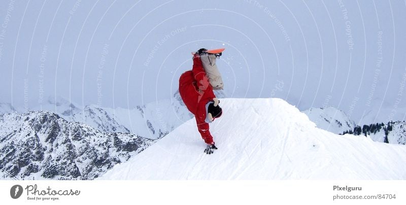 Freak Snowboarder Wintersport schlechtes Wetter Sport Spielen snow Schnee Berge u. Gebirge mountain