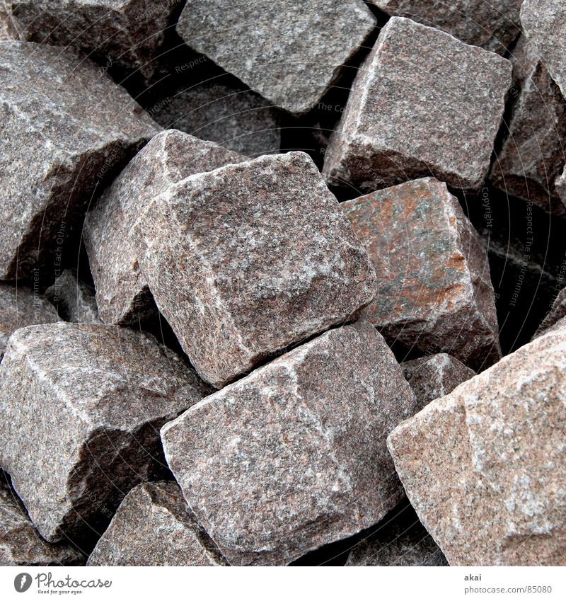 Hart wie Granit 3 Steinhaufen Quader Haufen Industrie Mineralien feldspat gneiß auf einen Haufen werfen zusammenwerfen Würfel kubus Stapel akai