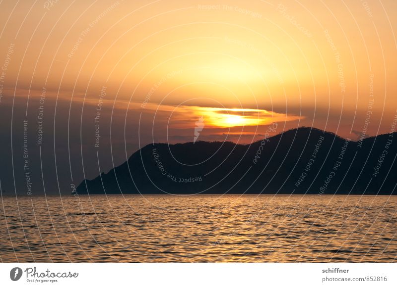 UFO Himmel Wolken Nachthimmel Sonne Sonnenaufgang Sonnenuntergang Sonnenlicht Klima Klimawandel Schönes Wetter schlechtes Wetter Hügel Berge u. Gebirge Küste