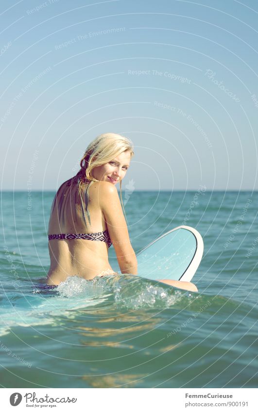 SurferGirl_11 sportlich Fitness Freizeit & Hobby Ferien & Urlaub & Reisen Tourismus Abenteuer Ferne Freiheit Sommer Sommerurlaub Sonne Meer Insel Sport feminin