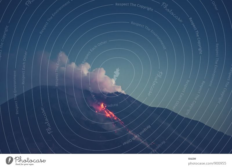 Vorzimmer Hölle Ferien & Urlaub & Reisen Abenteuer Expedition Berge u. Gebirge Umwelt Natur Feuer Gipfel Vulkan Rauch außergewöhnlich dunkel fantastisch heiß