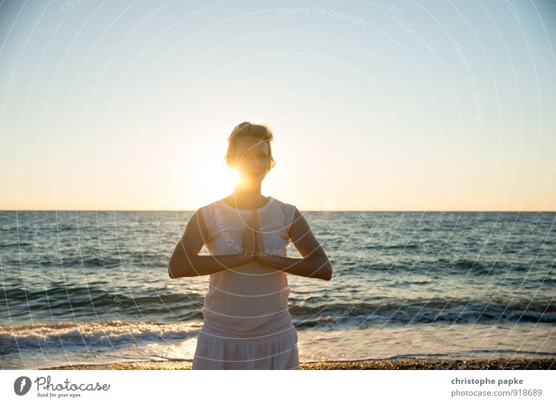 Sonnengruß IV sportlich Fitness Leben harmonisch Wohlgefühl Erholung Meditation Ferien & Urlaub & Reisen Sommer Sommerurlaub Strand Meer Sport Sport-Training