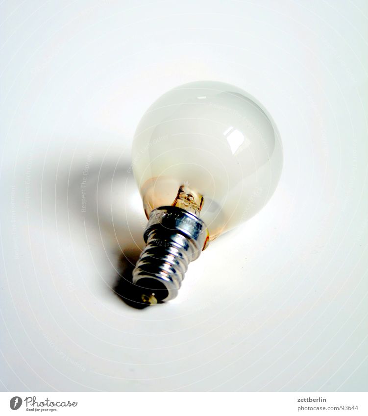 Glühbirne Belichtung Licht Erkenntnis Elektrizität Stromrechnung Energiewirtschaft Energiekrise Elektrisches Gerät Technik & Technologie Haushalt