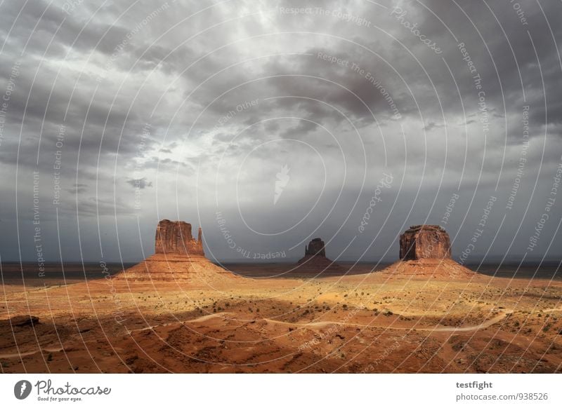 aussicht Umwelt Natur Landschaft Erde Sand Wolken Gewitterwolken Sonne Klima schlechtes Wetter Monument Valley gigantisch Unendlichkeit Farbfoto Außenaufnahme