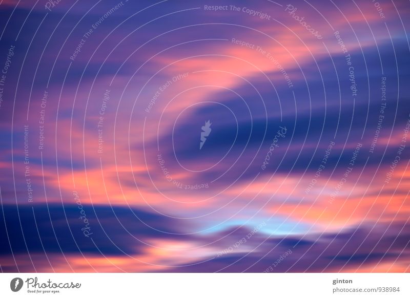 Verwischter Sonnenuntergang Umwelt Natur Landschaft Himmel Wolken Sonnenaufgang Sonnenlicht Klima dunkel natürlich verrückt blau violett orange rot Farbfoto