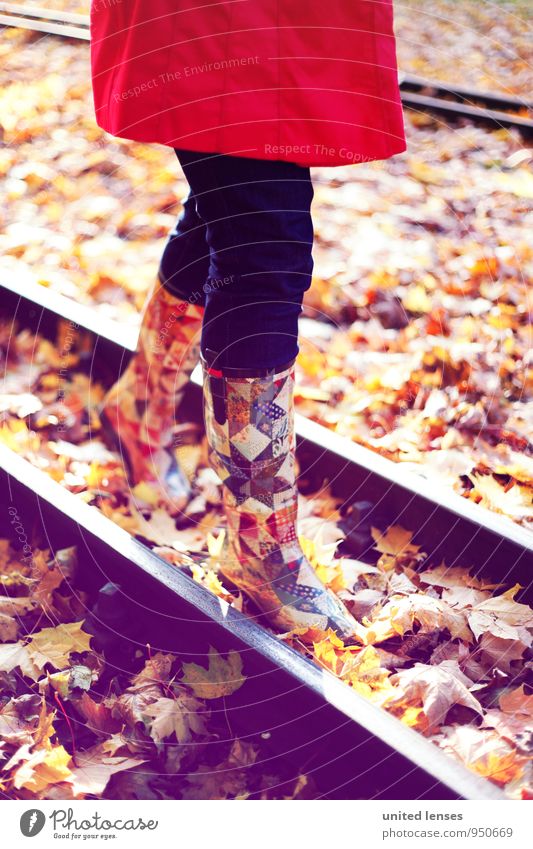 AK# Railwalk Kunst ästhetisch Zufriedenheit Stiefel Mode Hose Mantel rot Gleise Spaziergang laufen schreiten herbstlich Herbstlaub Herbstfärbung Herbstbeginn