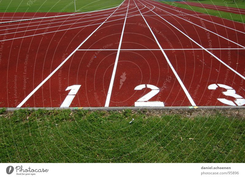 1-2-3 Rennbahn Sportplatz Leichtathletik rot grün Hintergrundbild 100 Meter Lauf Spielen Sportveranstaltung Konkurrenz Beginn Ziel laufen Ziffern & Zahlen Linie