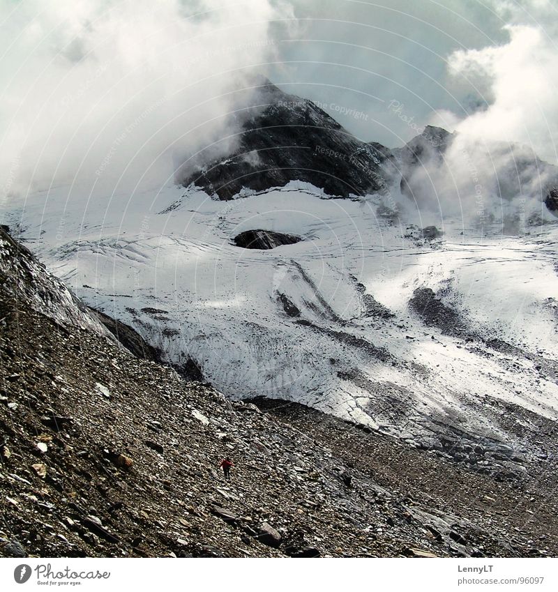 HALF FULL OF HAPPINESS unfreundlich schmelzen Gletscherschmelze Bergsteigen Ferien & Urlaub & Reisen aufsteigen Bundesland Tirol Winter Wolken wandern Eis kalt