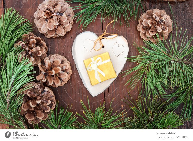 Weihnachtsgeschenk Lifestyle Basteln Dekoration & Verzierung Holz Ornament Herz Engel authentisch einzigartig natürlich braun grün Tradition Dezember Geschenk