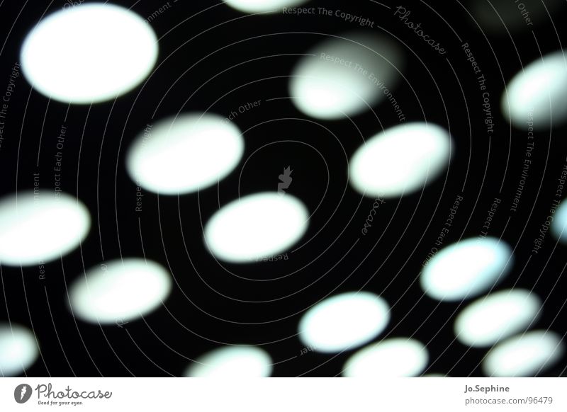 Luminaires Strukturen & Formen Muster graphisch diagonal Kreis rund gepunktet Punkt Licht Beleuchtung Deckenbeleuchtung Fahrstuhlbeleuchtung Lampe schwarz weiß