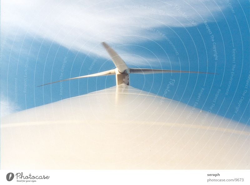 Windkraftrad Windkraftanlage Elektrizität Energie Energiewirtschaft umweltfreundlich Stromkreis Himmel Konstruktion Erneuerbare Energie ökologisch Umweltschutz