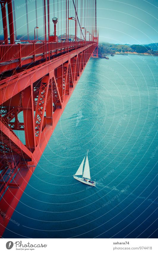 berühmte Golden Gate Bridge, San Francisco bei Nacht, USA Dorf Fischerdorf Kleinstadt Stadt Hafenstadt bevölkert Park Brücke Turm Tor Gebäude Architektur