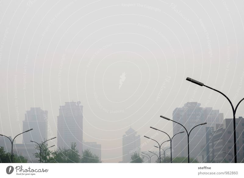 fehlende Weitsicht Peking China Stadt Skyline Haus Hochhaus Laterne Nebel Smog Farbfoto Gedeckte Farben Außenaufnahme