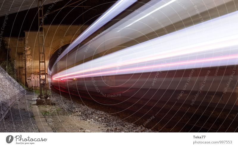 Nachtzug II Ferien & Urlaub & Reisen Stadt Tunnel Verkehr Verkehrsmittel Verkehrswege Autobahn Schienenverkehr Bahnfahren Eisenbahn U-Bahn gelb Abenteuer